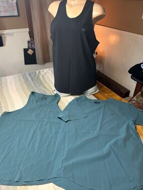 Janji Lot of Small Athletic Tops - Women's - Run All Day NWOT's